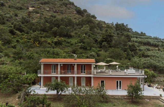 Villa Angeline