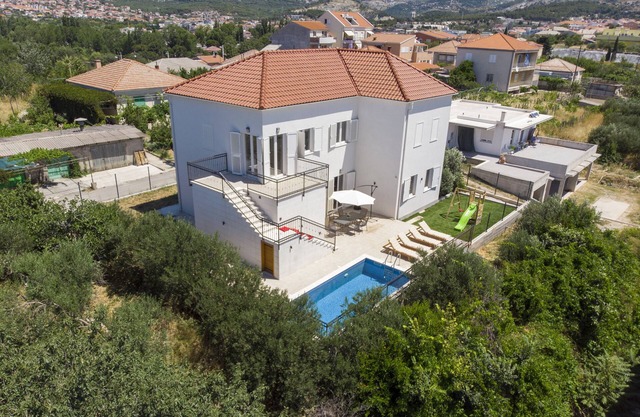 Villa Aquero/Private Pool/5BDR Villa/For Families/Backyard/Parking