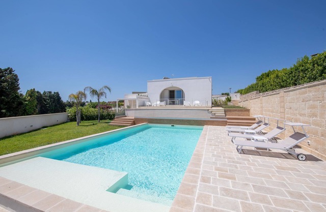 Villa Arca with garden and pool in Otranto