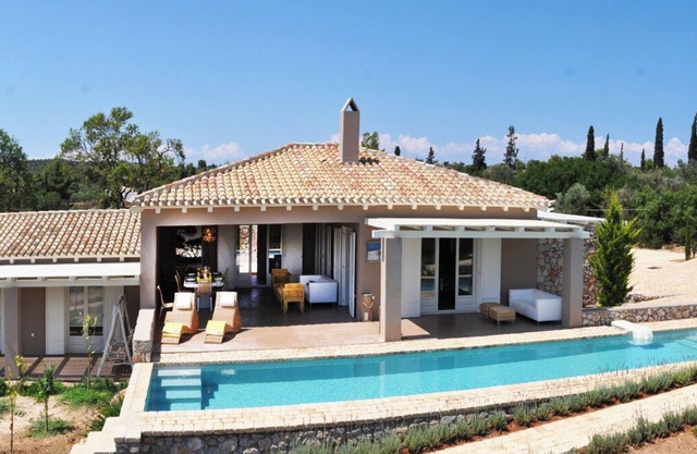 Villa Arch in Porto Heli