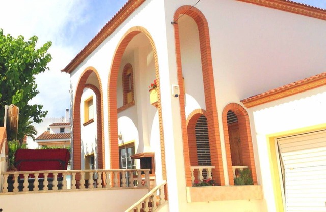 Villa Arcos with swimming pool