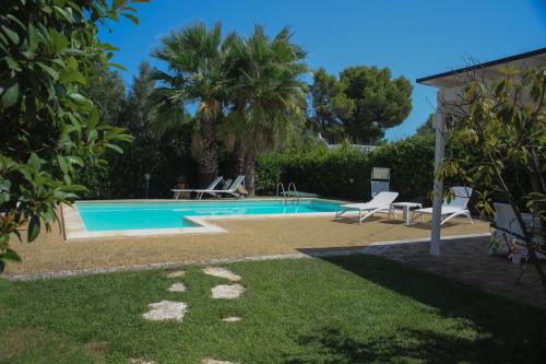 Villa Arisa with pool