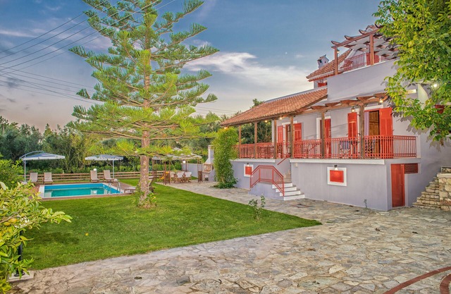 Villa Arokaria with private pool