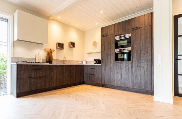 ✓ Villa at Résidence Lichtenvoorde ✓ Holiday home for 10 persons ✓ Located in Lichtenvoorde (Gelderland) ✓ Holiday park in the Achterhoek ✓ Book directly through the park