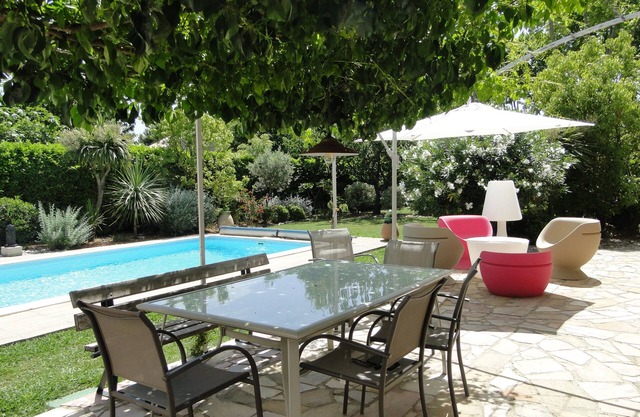 Villa au Cœur de la Provence Avec Piscine