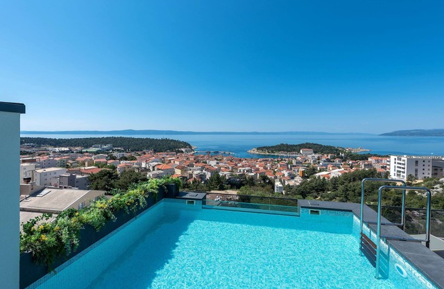 villa Aurelia 2-amazing sea and city rooftop view