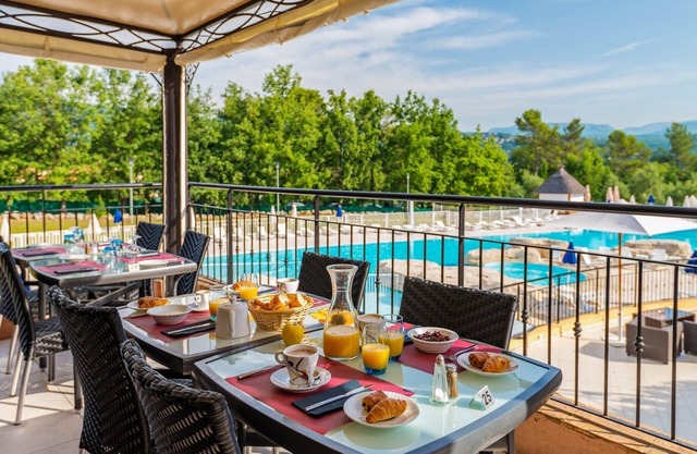 Villa avec PISCINE PRIVÉE et cheminée! | Accès Spa