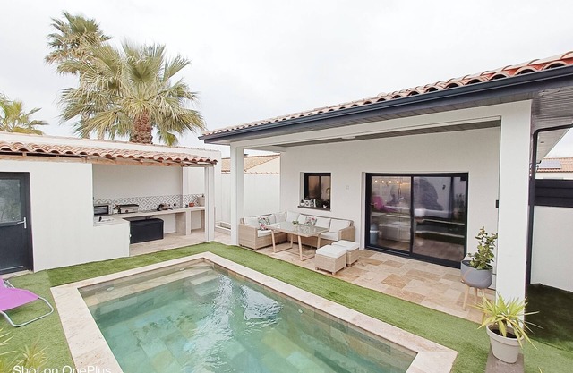 Villa Avec Piscine Sans VIS À VIS Proche DE LA MER