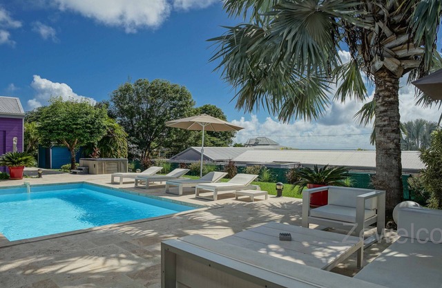 Villa Azur - La Coulée Bleue - swimming pool, sea view, spa, 8 people