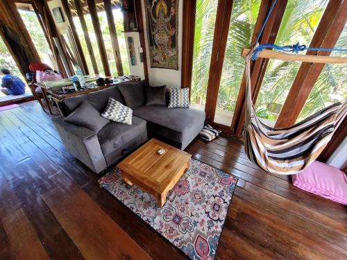 Villa Baruna - 2 storey teak villa - volcano view