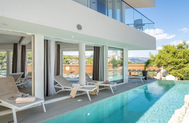 Villa Basina Hvar Luxury and privacy in picturesque settings excellent location