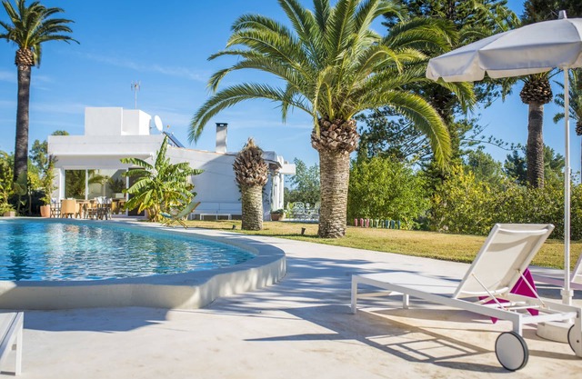 Villa between Ibiza and San Rafael