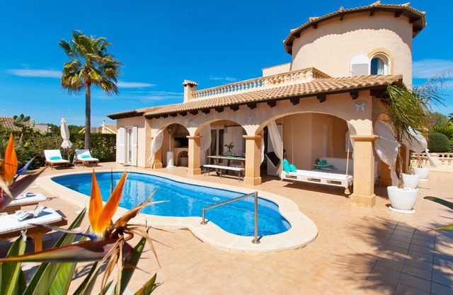 VILLA BEL House for 6 with Pool in Son Serra de Marina