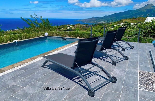 Villa Bèl Ti View Pool Sea and Pelee Mountain