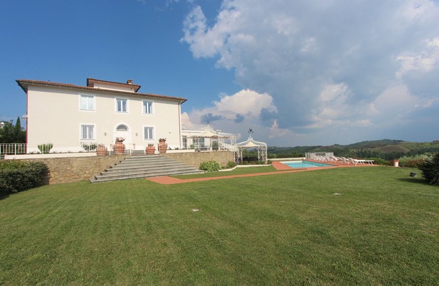 VILLA BELSOLE - Certaldo Tuscany HEATED POOL and electric car recharge