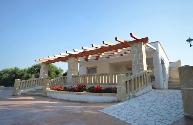 Villa between sea and countryside, BRAND NEW in a quiet area with 2 bedrooms, 2 bathrooms.