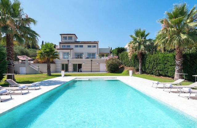 Villa Bianca 10, Emma Villas