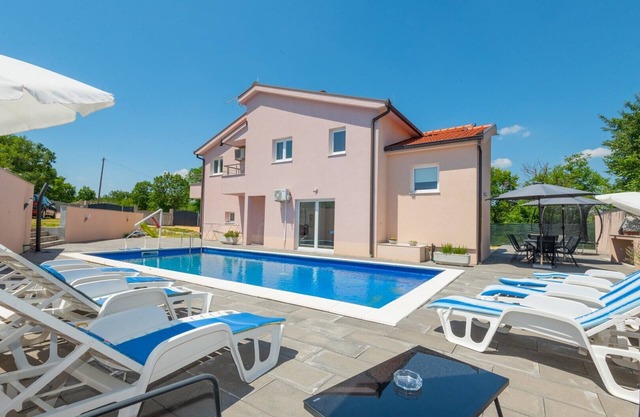 Villa Bianca with private pool