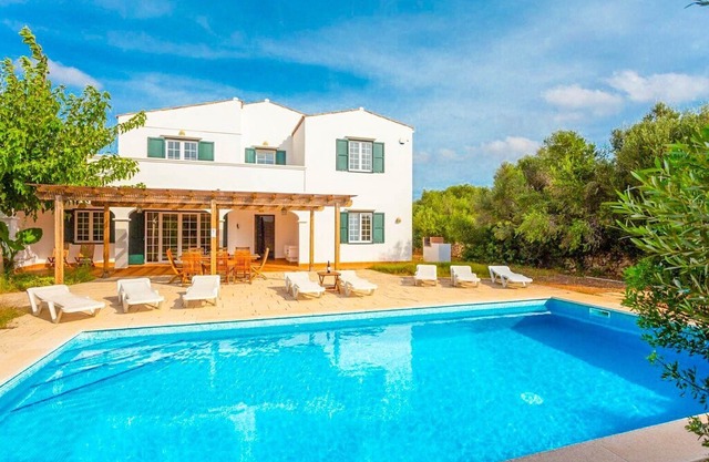 Villa Biniparrell: Large Private Pool, WiFi