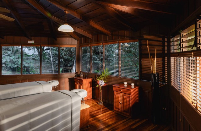 Villa Blanca Cloud Forest Hotel + Retreat