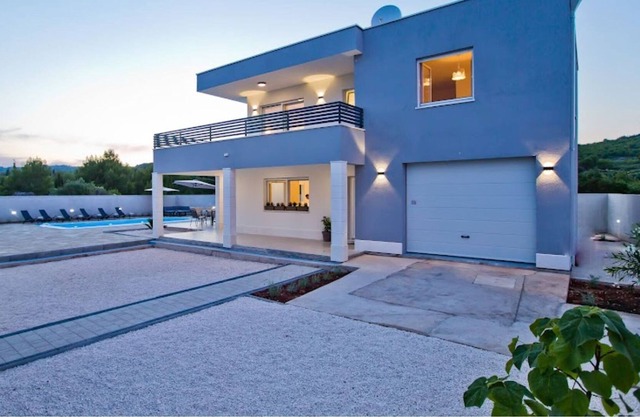 Villa Blazen with swimming pool on the island of Hvar