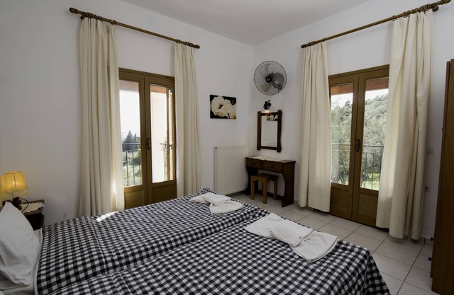 Villa Blue Pearl Apartments in Agios Georgios Beach Corfu