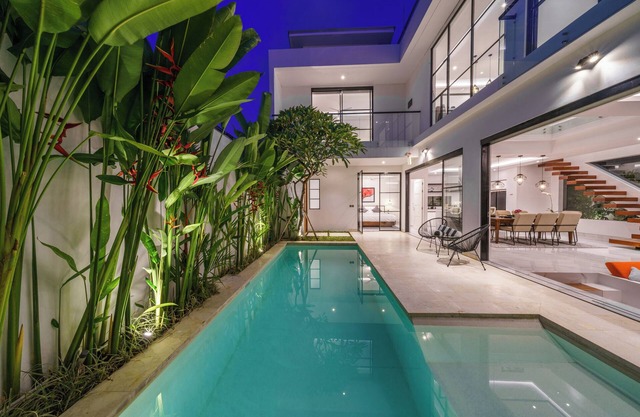 Villa Blue Water by GORO
