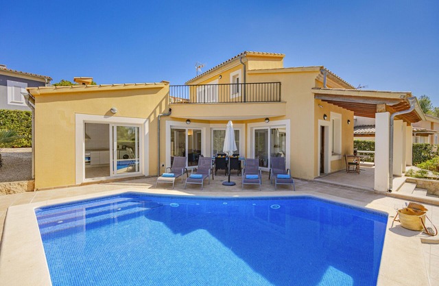 Villa Bonaire Sunset- Solar 200