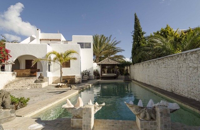VILLA BRISA TOURIST STAY IN IBIZA[ Maximum 6 persons ] NO PARTY VILLA.