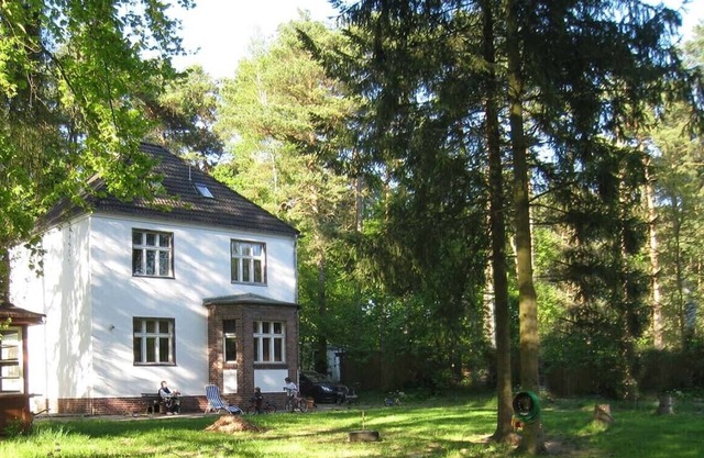 Villa by the lake near Berlin