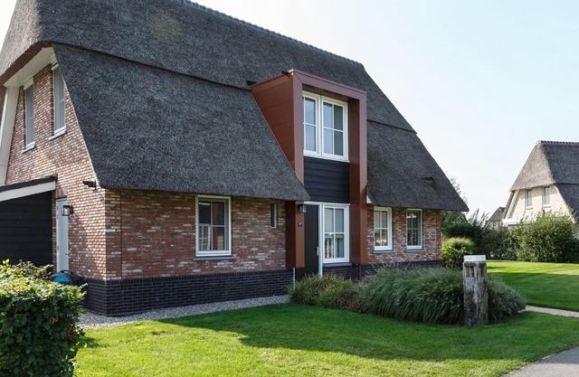 Villa by Tjeukemeer with Private Jetty