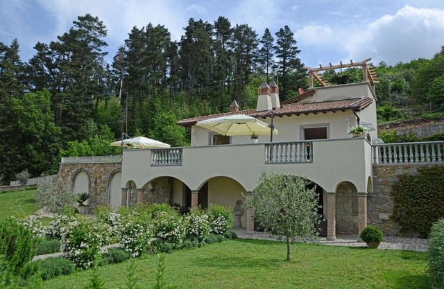 Villa Caiano Dependance - With private pool in Chianti Rufina area (Florence)