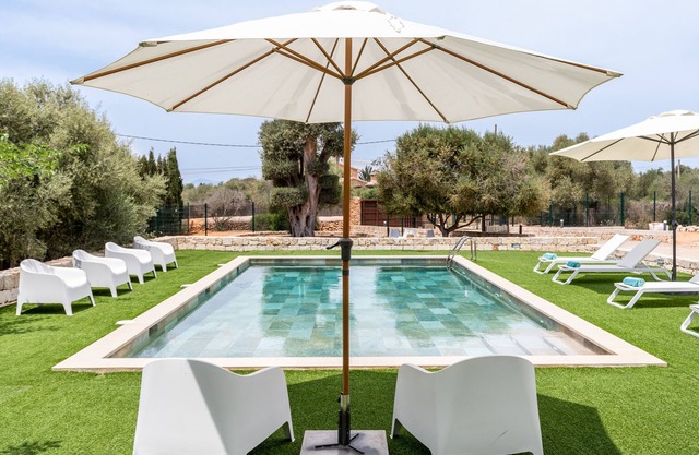 Villa 'Can Bellmunt' with Pool, Garden, Terrace & Wi-Fi
