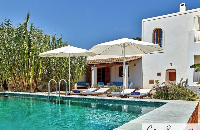 Villa Can Sunyer, rustic house in Ibiza