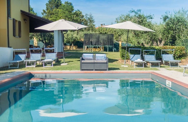 Villa Candelara 13 - Six Bedroom Villa, Sleeps 13
