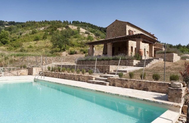 VILLA CANTUCCI