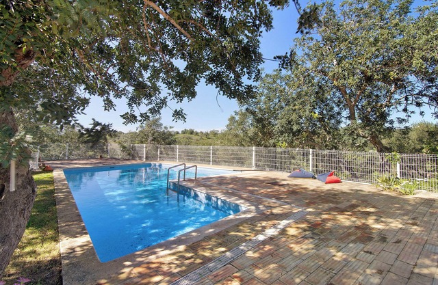 Villa 'Casa Da Maria Teresa V3' with Shared Pool, Wi-Fi and Air Conditioning