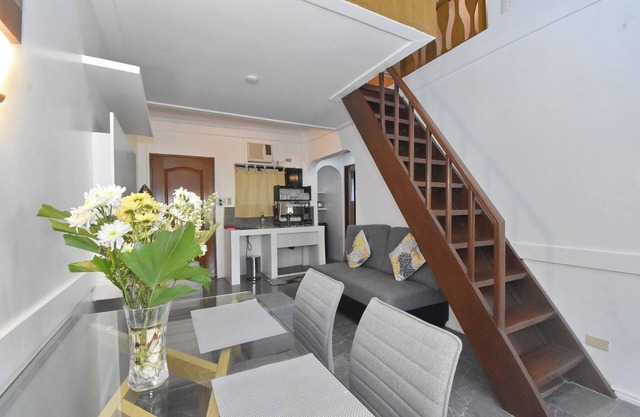 Villa Casa de Loft+Kitchen 2 Min to White Beach
