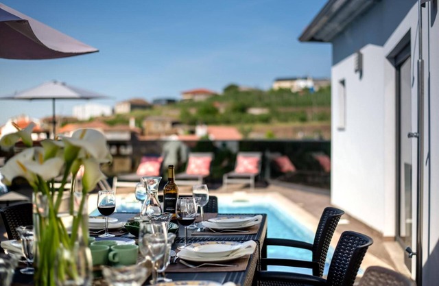 Villa 'Casa Dona Maria - Armamar Douro' with Mountain View, Private Pool and Wi-Fi