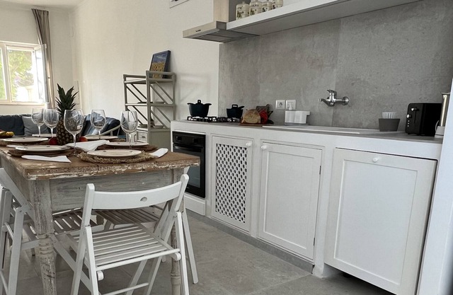 Villa 'Casa Flavia' with Private Terrace, Wi-Fi and Air Conditioning