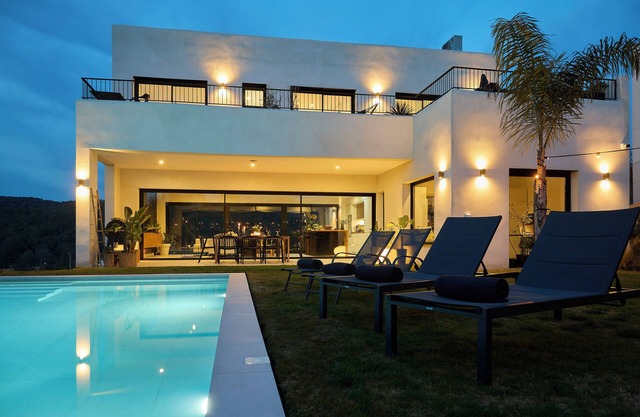 Villa Casa Selva - Luxury and nature only 7 minutes drive from Sitges
