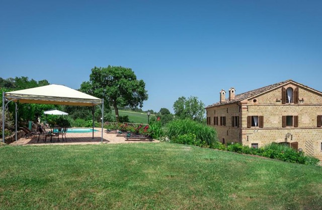 Villa Casanostra 12, Emma Villas
