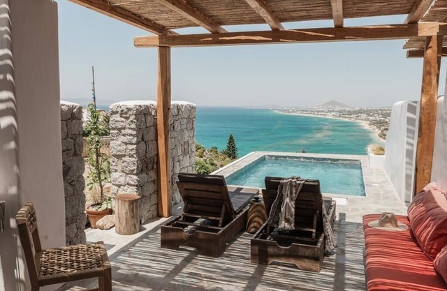 Villa Caterina Is Family Friendly, Pet Friendly, Close To The Beach And To Town