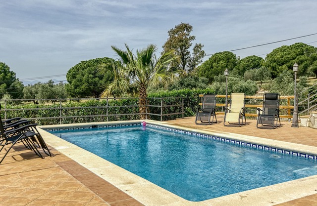 Villa "Cathy" with Sea View, Pool & Wi-Fi