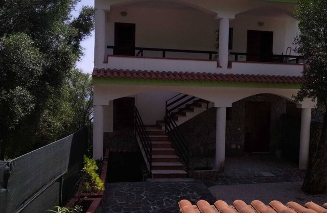Villa Cecilia/ap. 3: the sea, the comfort and your holiday.