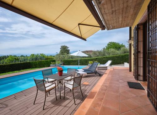 VILLA CELEBRITY - Regarda Travel