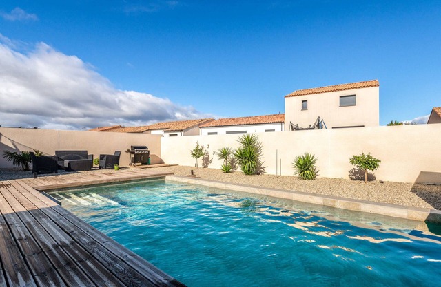 Villa Céline - House with pool