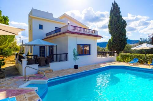 Villa Charoula Ena