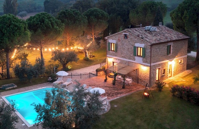 Villa Cherubini 8+1, Emma Villas