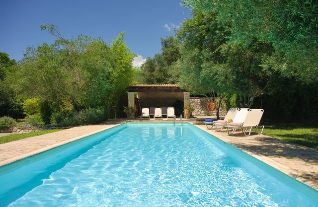 Villa Cleopatra: Comfortable villa with 4 bedrooms and private swimming pool close to Gouvia